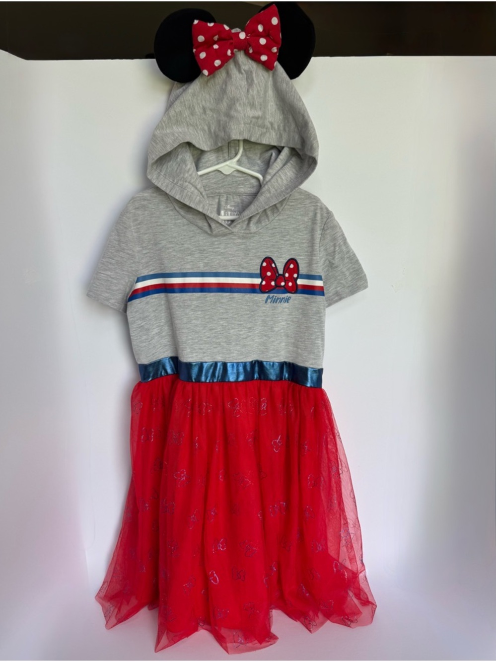 Disney Minnie Gray Hooded Top with Red Tulle Skirt🏰🎆